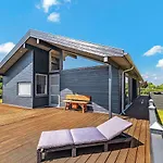 Coastal Home With Spa And Sauna Σπίτι διακοπών *