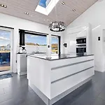 Coastal Home With Spa And Sauna Σπίτι διακοπών