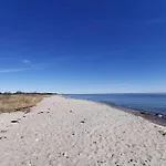 بيت للعطل Coastal Home With Spa And Sauna *