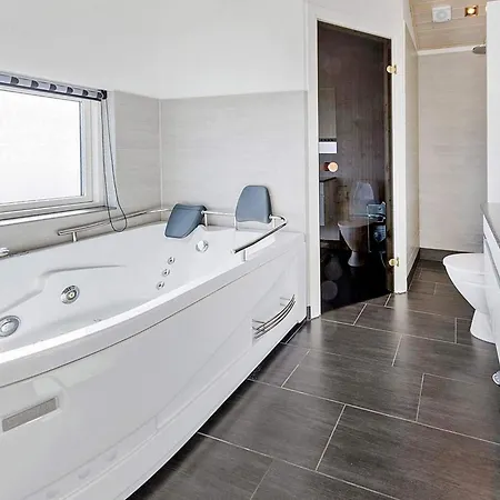 Coastal With And Sauna Tatil Evi