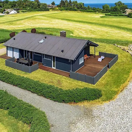 Casa vacanze Coastal With And Sauna